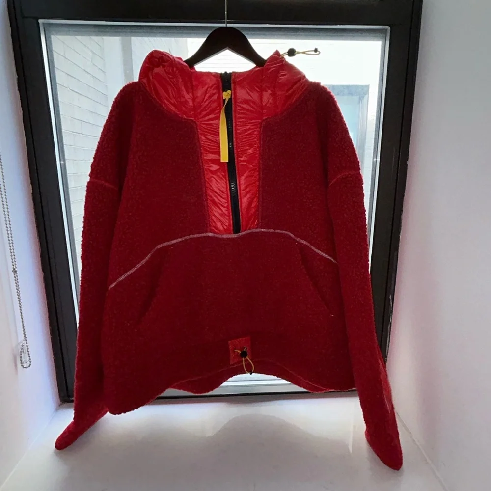 Red Canada Goose X Pyer Moss Throwback sweatshirt with yellow finishes - Picture 8 of 17